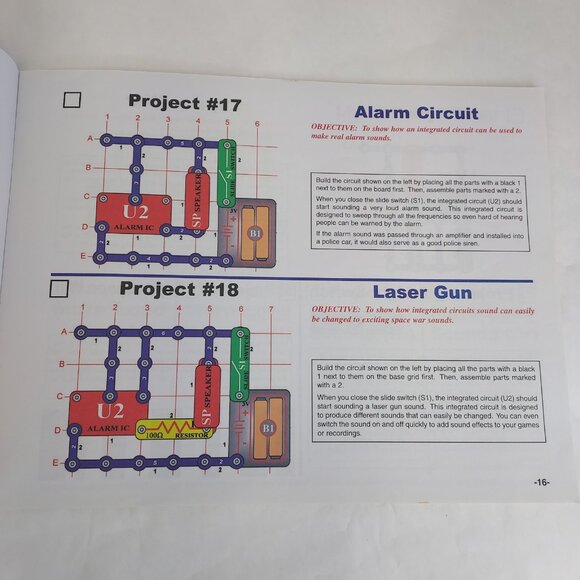 Snap Circuits Classic SC-300 Electronic Experiment Kit 300 Electric Projects Box - Picture 9 of 11